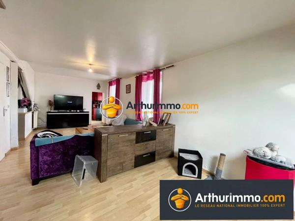 Vente                                                      Immeuble
                        
                     9 pièces                      315 m2                     à Coulommiers