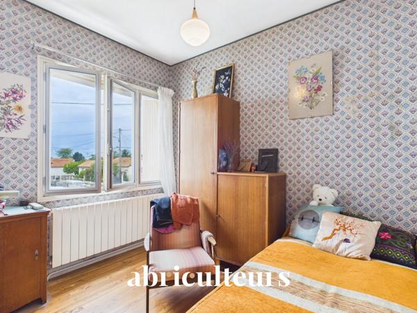 Maison de 77 m² avec garage et jardin Saintes