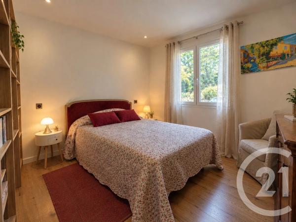Maison à vendre  4 pièces - 92,49 m 2   LA MOLE  - 83