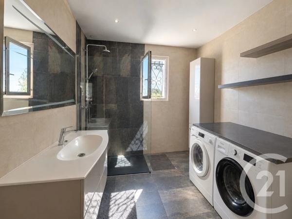 Maison à vendre  4 pièces - 92,49 m 2   LA MOLE  - 83