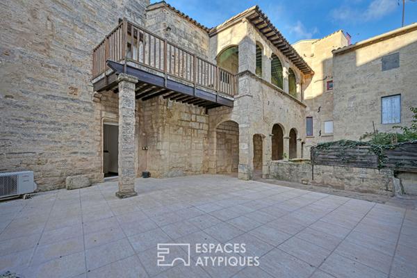Maison bourgeoise du XVeme siècle répartie en deux appartements