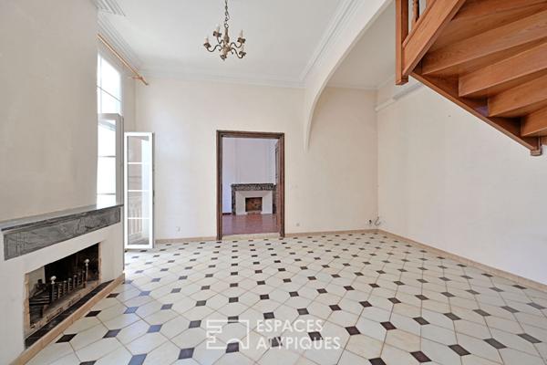 Maison bourgeoise du XVeme siècle répartie en deux appartements