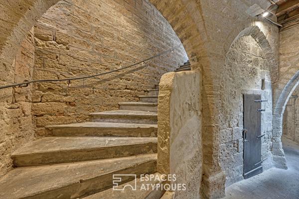 Maison bourgeoise du XVeme siècle répartie en deux appartements