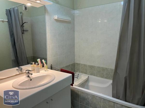 Appartement à louer 3 pièces 57.5m²