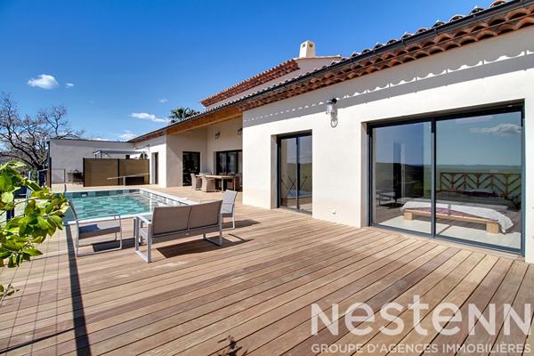 A VENDRE Draguignan Maison contemporaine avec DEPENDANCE, PISCINE, GARAGES