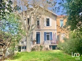 Bastide 6 pièces de 135 m² à Marseille (13015)