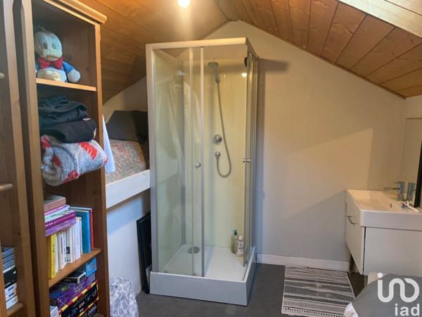 Bastide 6 pièces de 135 m² à Marseille (13015)
