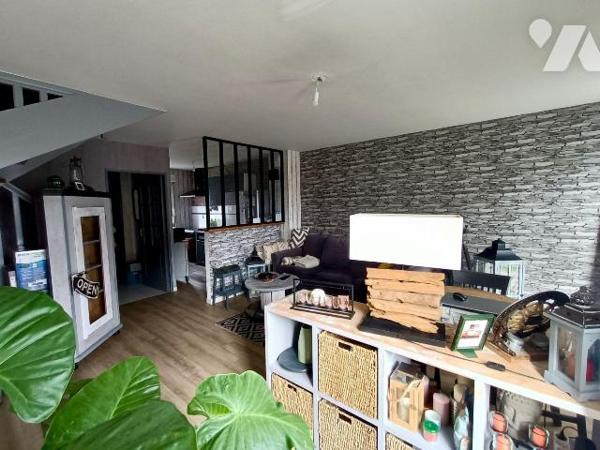 NOUVEAUTE - SEULEMENT CHEZ TRENTE CINQ NOTAIRES - proche du Carrefour Market - dans une copropr...