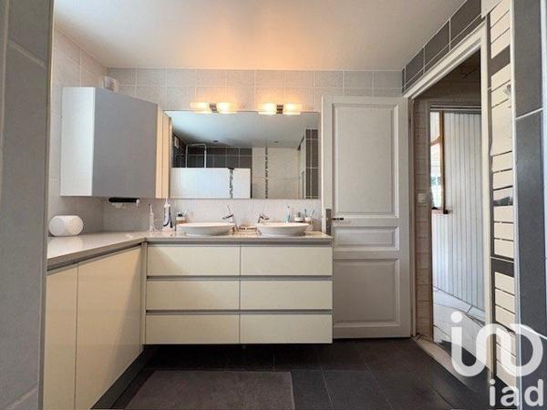 Maison 6 pièces de 145 m² à Hagetmau (40700)