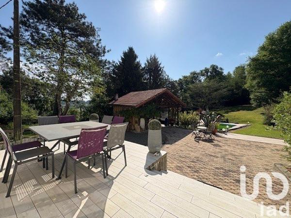 Maison 6 pièces de 145 m² à Hagetmau (40700)