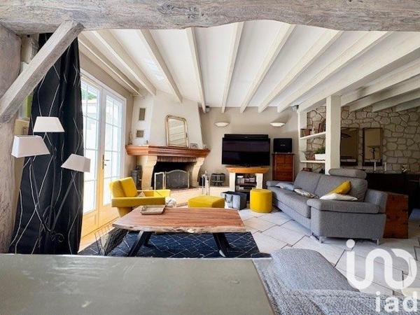 Maison 6 pièces de 145 m² à Hagetmau (40700)