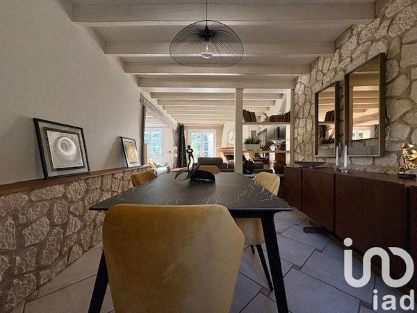 Maison 6 pièces de 145 m² à Hagetmau (40700)