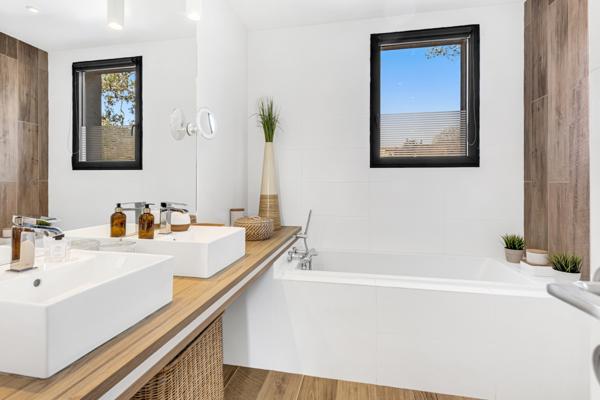 Peymeinade (06530) MOUGINS Villa d’exception à deux pas du centre-ville de PEYMEINADE