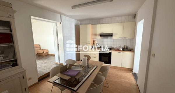À vendre Maison 5 pièces 123 m² - Arnage 72230