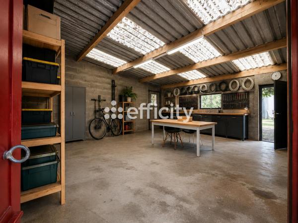 Maison
         7 pièces
        - 153 m² 369 600 € *