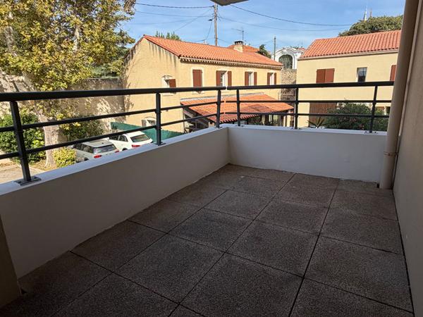 T2 33 m² avec terrasse et stationnement - Marseille 12 ème