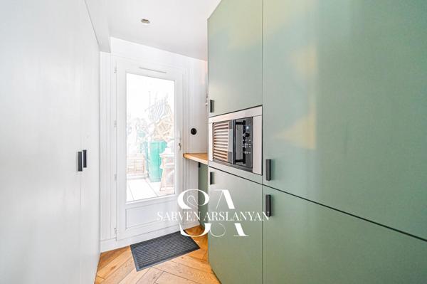 Salon privé rue Montorgueil Paris : Concept rare à céder !