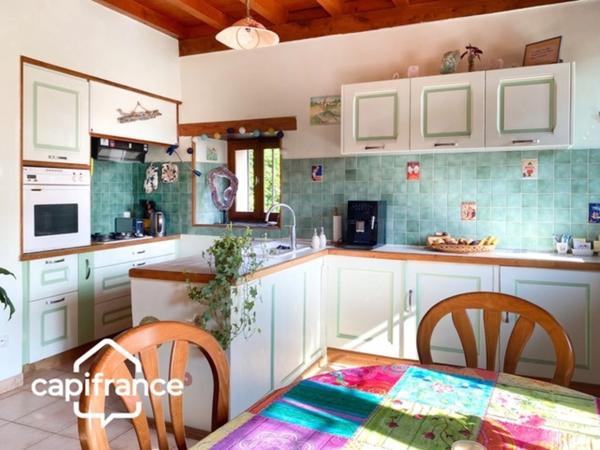 Maison 5 pièces, 115 m2 ,3 ch, dépendance,sur terrain 600 m2 AIX LES BAINS (73) quartier ST SIMON