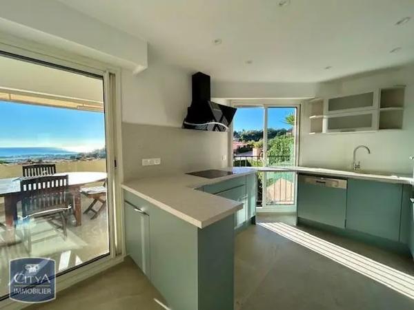 Appartement à louer 3 pièces 79.81m²