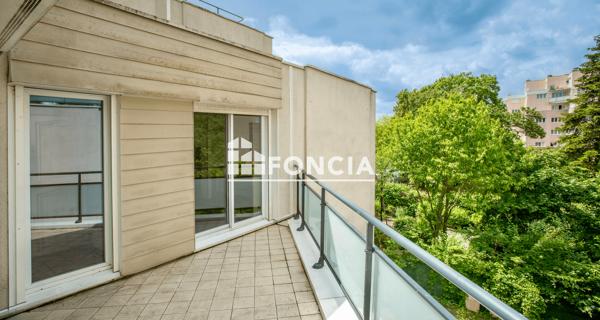À vendre Appartement 4 pièces 82.33 m² - Trappes 78190