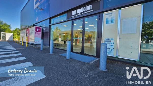 Santé, Optique​ à vendre 54,32 m² Le Malesherbois