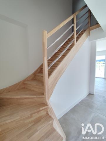 Location maison 5 pièces 129 m² Ingré