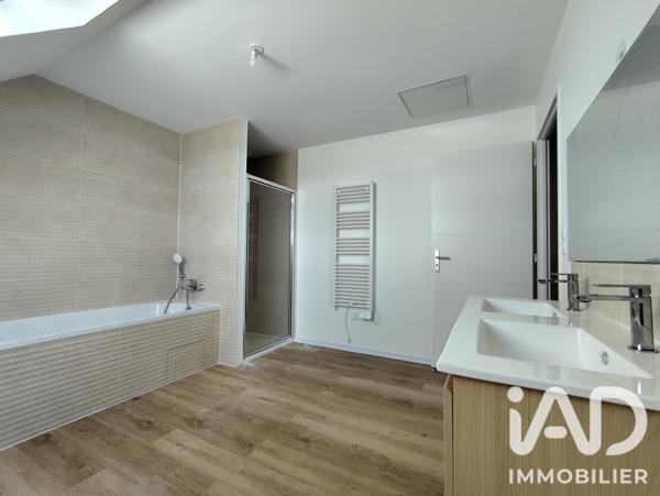 Location maison 5 pièces 129 m² Ingré