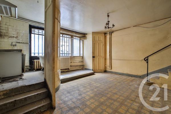 Appartement F1 à vendre  1 pièce - 37,66 m2 PARIS - 75009