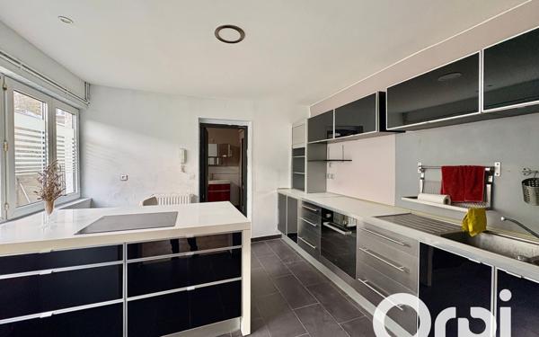 Appartement à vendre    3 pièces • 80 m2 Calais