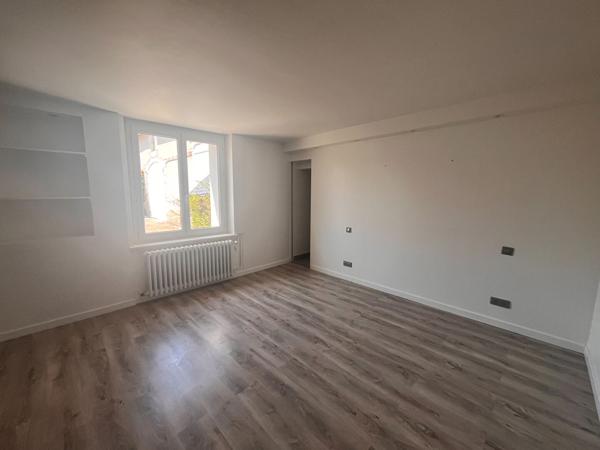 Maison VINEUIL 5 pièce(s) 130 m2