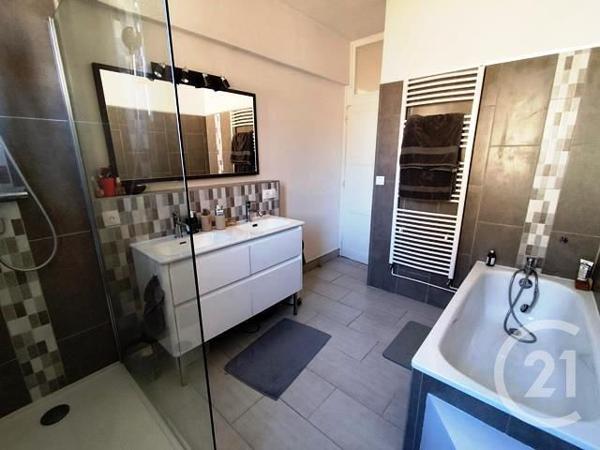 Appartement F3 à vendre  3 pièces - 109,94 m2 BOURG EN BRESSE - 01