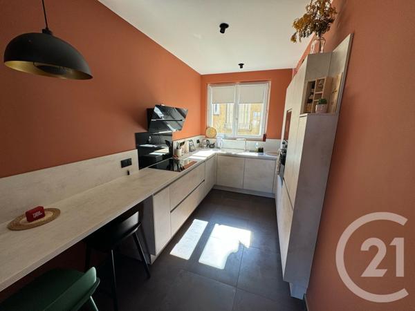 Appartement F3 à vendre  3 pièces - 109,94 m2 BOURG EN BRESSE - 01