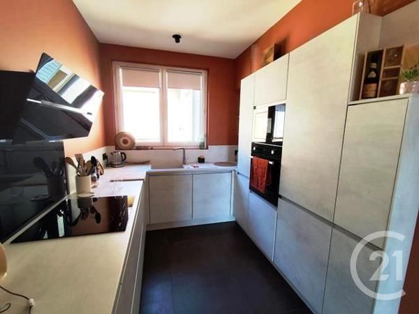 Appartement F3 à vendre  3 pièces - 109,94 m2 BOURG EN BRESSE - 01