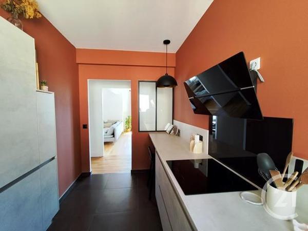 Appartement F3 à vendre  3 pièces - 109,94 m2 BOURG EN BRESSE - 01