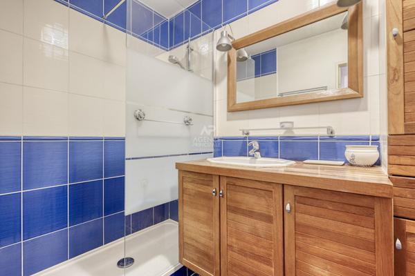 Appartement 5 pièces, 3 chambres, Nanterre limite Rueil €430 000 ** - Référence 15333