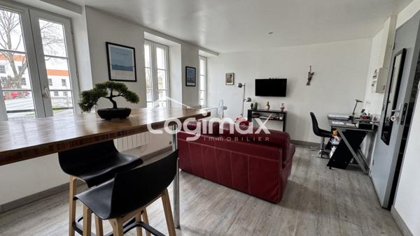 Vente immeuble La rochelle, 100m² 3 pièces 546 000€ Charente-maritime Page detail.htm