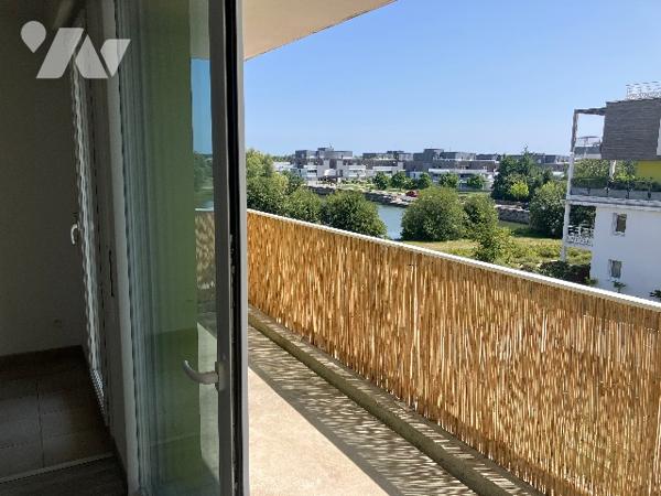 T3 grand balcon exposé Sud