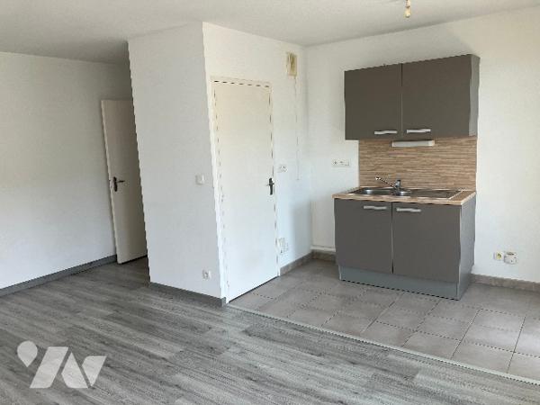 T3 grand balcon exposé Sud