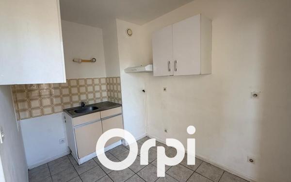 Appartement à vendre    2 pièces •  Melun