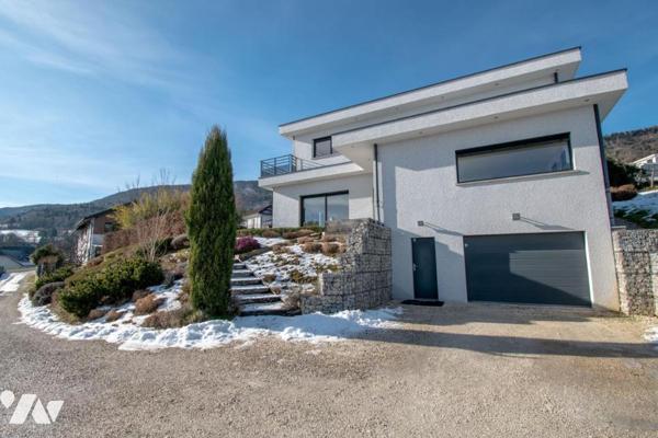 SUPERBE MAISON MODERNE SUR LES HAUTEURS DE LA MOTTE SERVOLEX