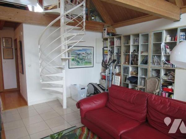 A vendre magnifique maison d'architecte.
Projetez vous au c?ur du centre historique  à bord de...