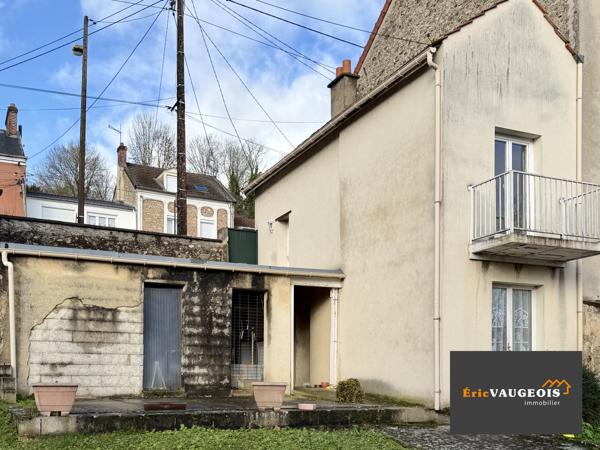Coulommiers (77120) Maison 40m² avec grand hangar de 140 m²