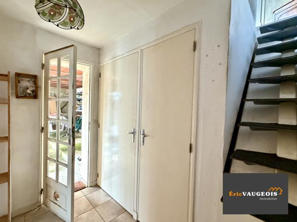 Coulommiers (77120) Maison 40m² avec grand hangar de 140 m²