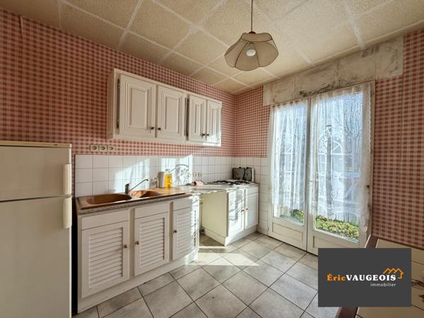 Coulommiers (77120) Maison 40m² avec grand hangar de 140 m²