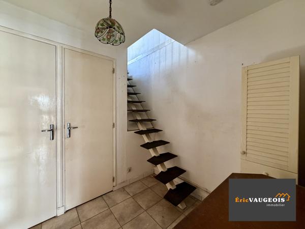 Coulommiers (77120) Maison 40m² avec grand hangar de 140 m²