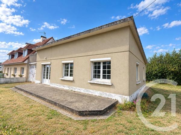 Maison à vendre  4 pièces - 96,39 m 2   AGON COUTAINVILLE  - 50