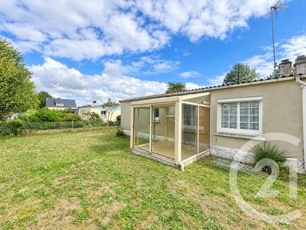 Maison à vendre  4 pièces - 96,39 m 2   AGON COUTAINVILLE  - 50