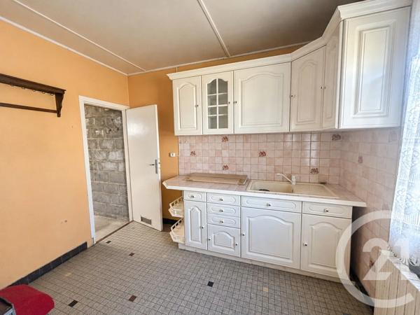 Maison à vendre  4 pièces - 96,39 m 2   AGON COUTAINVILLE  - 50