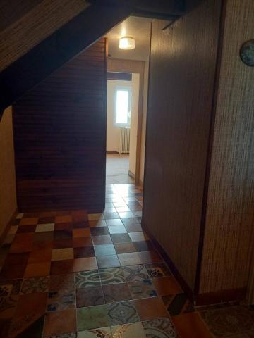 ✨ « Maison familiale avec grand terrain et beau potentiel à Rouziers de Touraine