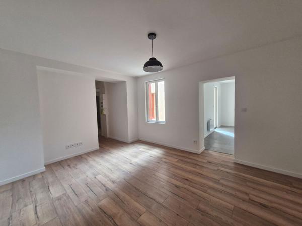 11300 LIMOUX A LOUER T3 TERRASSE LIMOUX
